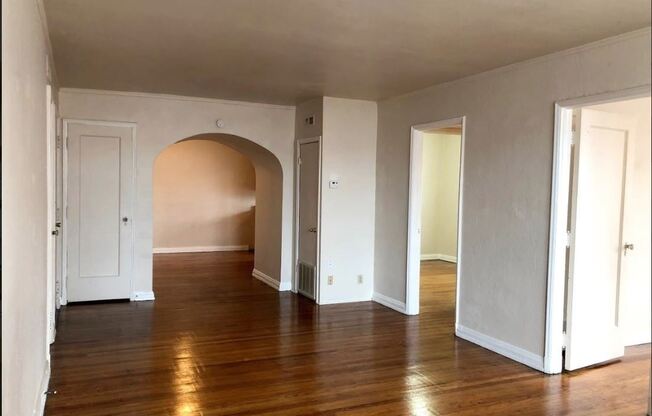 37 - 57 E 38TH STREET, BARRINGTON APARTMENTS