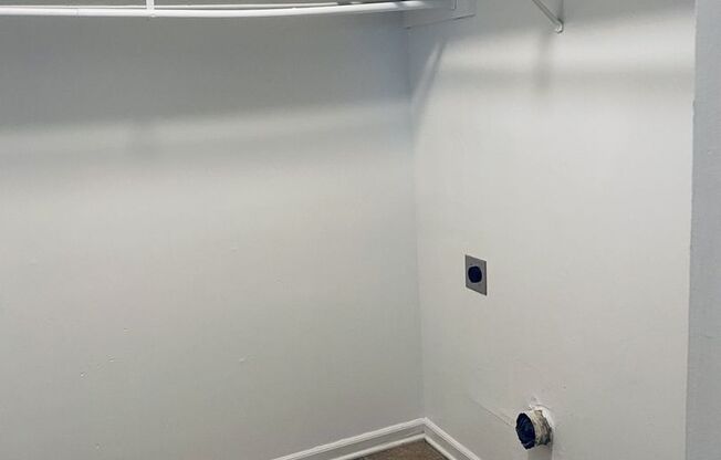 1 bed, 1 bath, 576 sqft, $765, Unit 3625-B