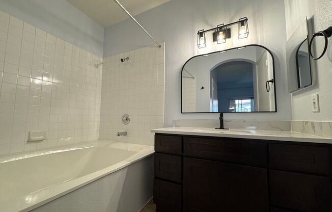 2 beds, 2 baths, $1,425, Unit # 1055