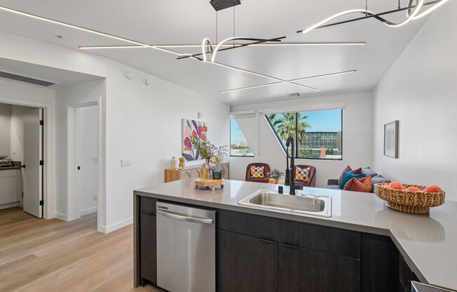 1 bed, 1 bath, 642 sqft, $1,703, Unit 404