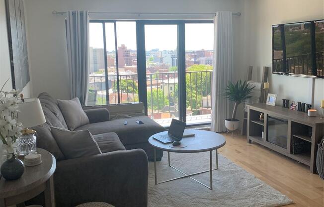 1 bed, 1 bath, 623 sqft, $3,200, Unit 14B