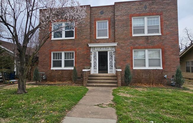 1 bed, 1 bath, 900 sqft, $1,200, Unit 1412-1