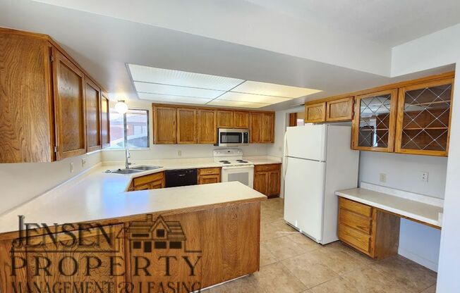 2 beds, 2 baths, $1,675