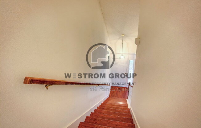 3 beds, 2.5 baths, 1,919 sqft, $2,495