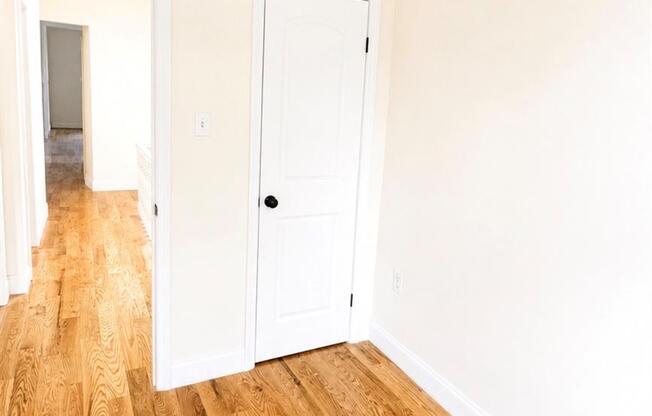 404 LOGAN ST
