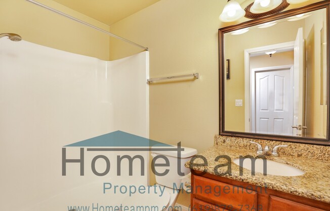 2 BR/ 2 BA 892 SQFT SAN DIEGO CONDO
