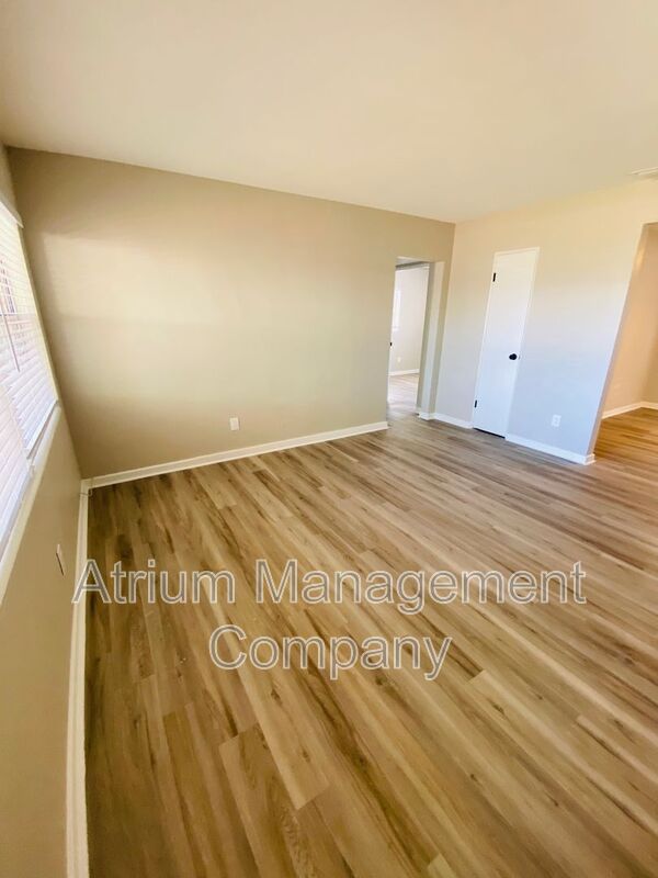 349 GRV AVE