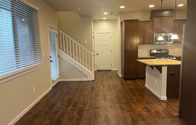 Beautiful 4 Bedroom Home in the Villebois Community in Wilsonville