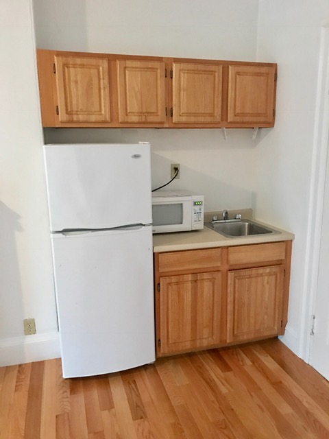 Studio, 1 bath, $2,195, Unit 7