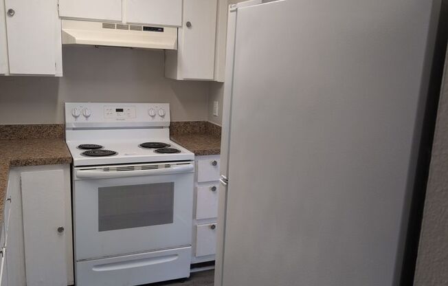 2 beds, 2 baths, 1,200 sqft, $1,350, Unit 8