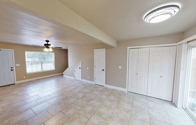 2 beds, 1.5 baths, 1,250 sqft, $1,325, Unit 4185