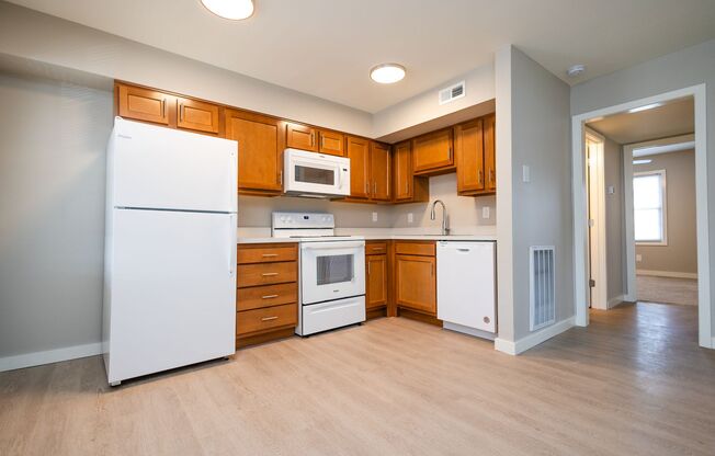 2 beds, 1 bath, 615 sqft, $1,295, Unit 5111