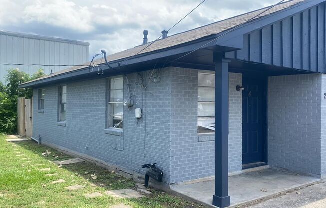 2116 THONIG RD