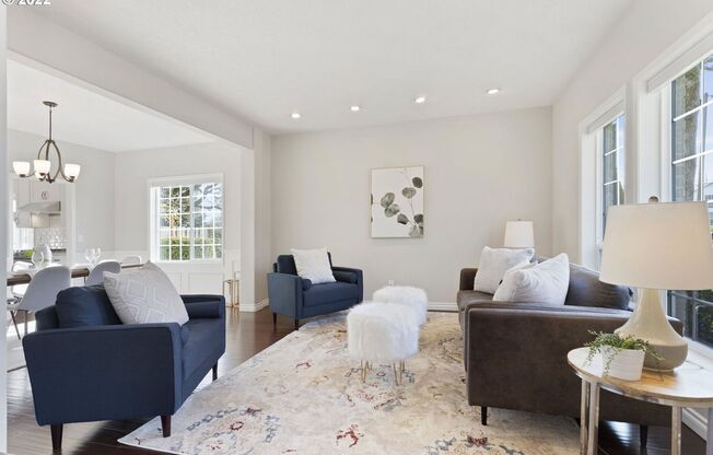 Stunning 4-Bedroom Hillsboro Home with Bonus Room, Den & RV Parking
