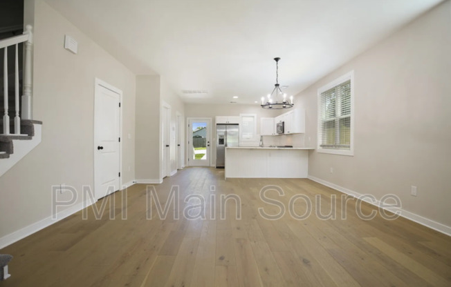 1714 24 AVE N