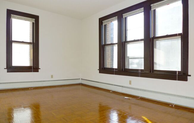 2 beds, 2 baths, 1,075 sqft, $1,450, Unit 12 - 01
