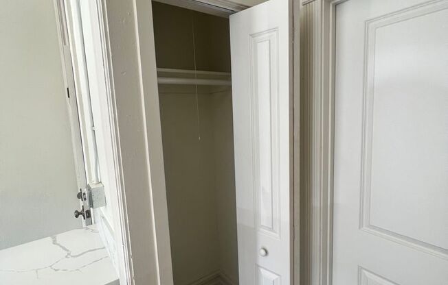 Studio, 1 bath, 254 sqft, $1,795, Unit 101