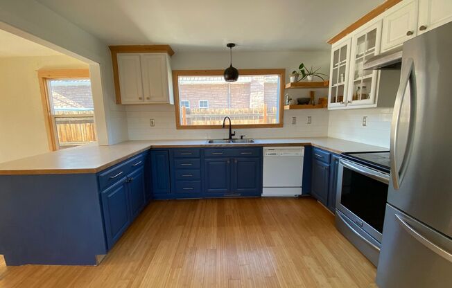 Ephrata 2 bedroom 1 bath home with garage