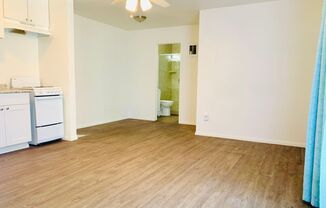 SPACIOUS STUDIO LOCATED BETWEEN MISSION BEACH & MISSION BAY! $1,995/mo