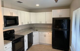 2 beds, 1 bath, $1,490, Unit Unit B