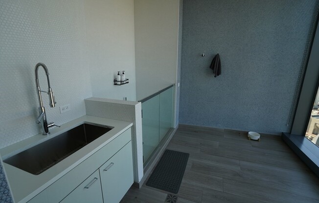 2 beds, 2.5 baths, 1,403 sqft, $24,000, Unit 5103