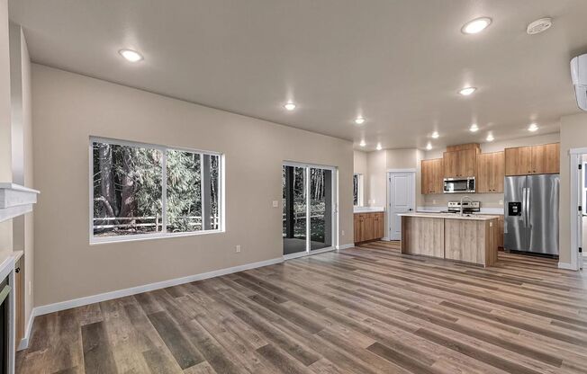 Welcome to the Ridge! 3 Bedroom Home for Rent NOW!