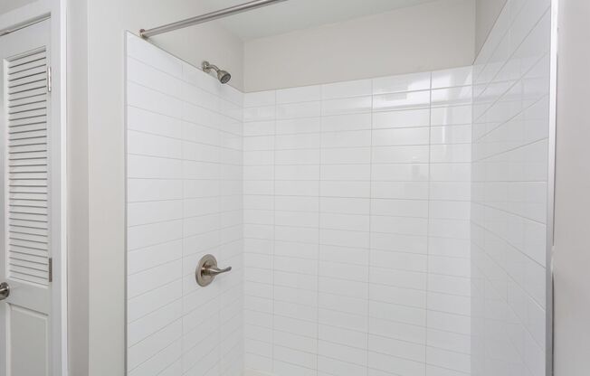 1 bed, 1 bath, 550 sqft, $1,410, Unit Unit 303 (Front)