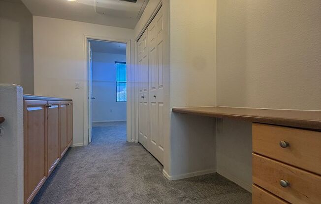 2 beds, 2.5 baths, $1,900, Unit APARTMENT 1271