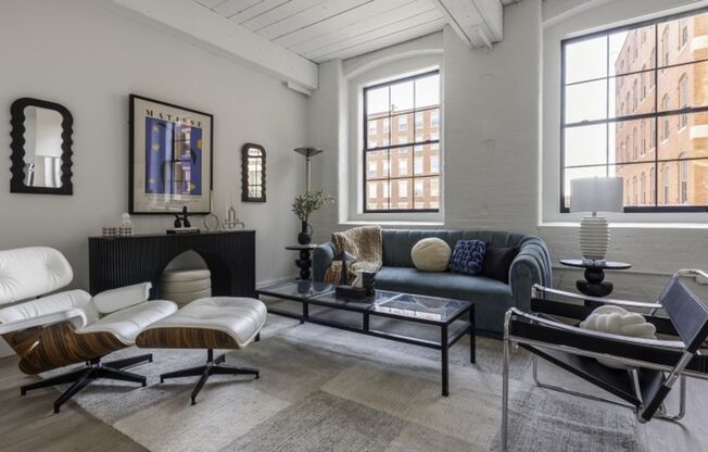 2 beds, 2 baths, 1,042 sqft, $2,700, Unit 604