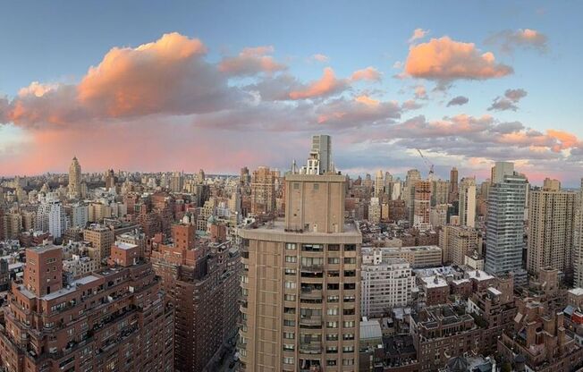 1 bed, 1 bath, $4,800, Unit 34N