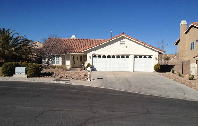 SINGLE STORY HOME – CUL-DE-SAC – 3 CAR GARAGE – DESERT LANDSCAPING
