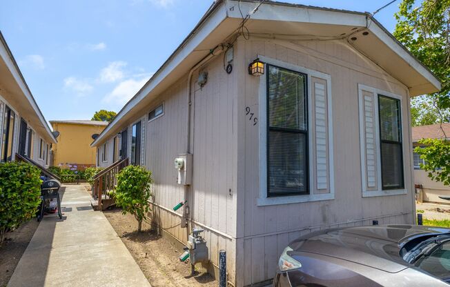 North Oakland Gem!