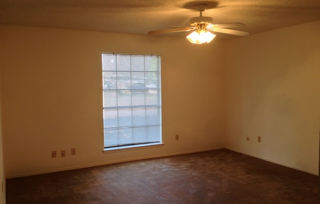 3 beds, 2 baths, $1,495