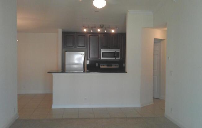 3 beds, 2 baths, 1,362 sqft, $1,800, Unit 2201