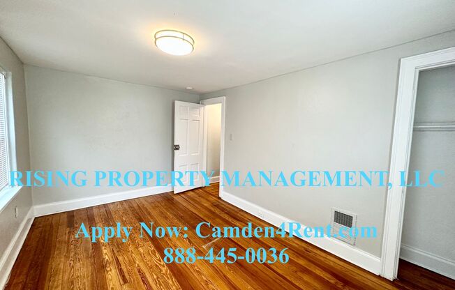 Newly Renovated 2 bedroom 1 bathroom home located in the historic Fairview section of Camden. This end unit has a wraparound yard on all 3 sides and private driveway.