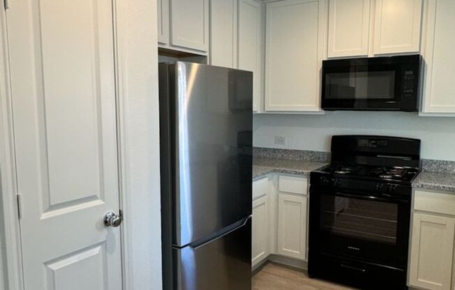 3 beds, 2 baths, $2,049