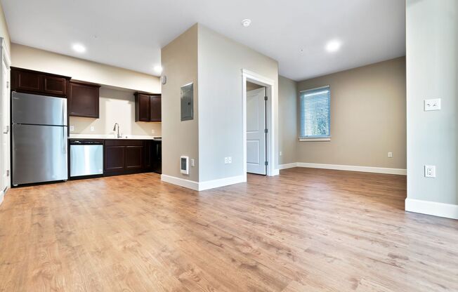 Studio, 1 bath, 466 sqft, $1,575, Unit D-200