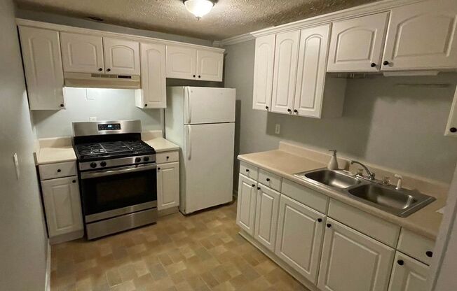 2042 HOSEA L WILLIAMS DR NE