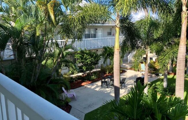 225 Ocean Breeze Lake Worth, FL 33460