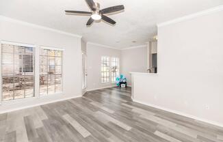 1 bed, 1 bath, 610 sqft, $850