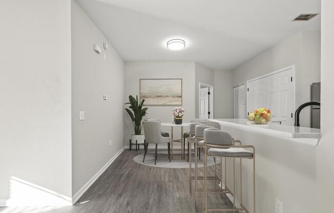 2 beds, 2 baths, 900 sqft, $1,575