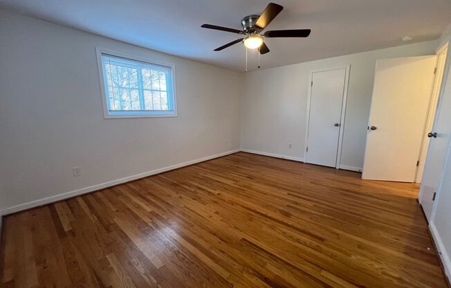 Spacious 4 Bedroom Home in Henrico Available NOW!