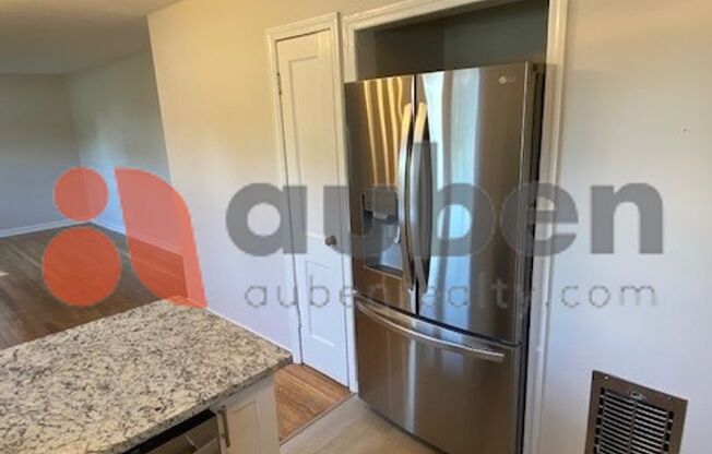 2 beds, 1 bath, $1,695