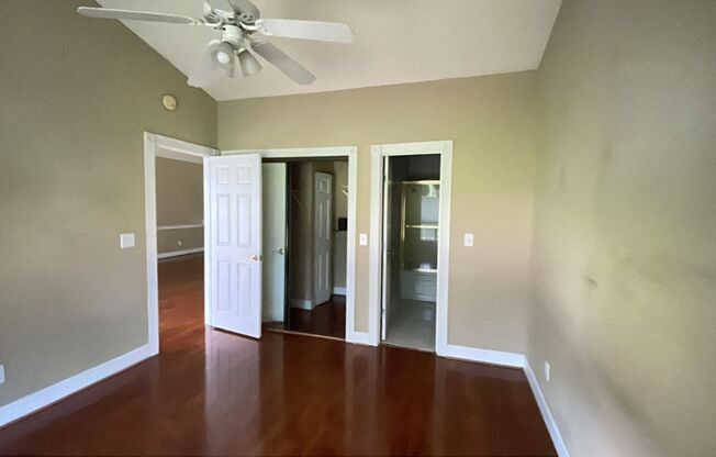 2 beds, 2 baths, $1,500