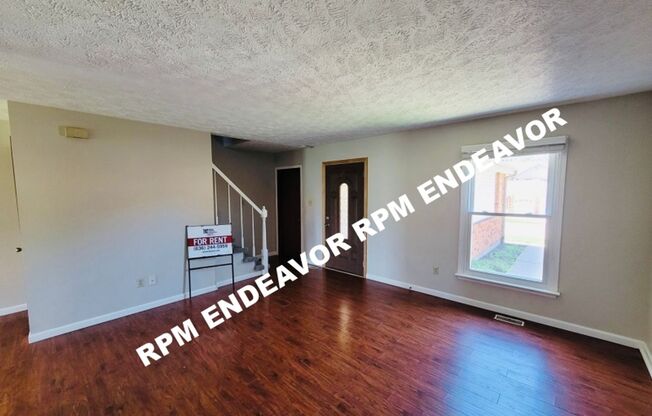 2BED /2BATH TOWNHOME AVAILABLE NOW!!!