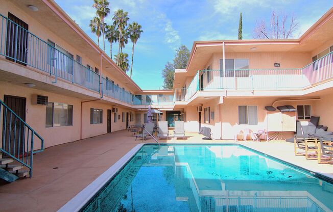 Hidden Gem in Royal Tampa | Prime Victory & Tampa Location | 2BR with Private Condo