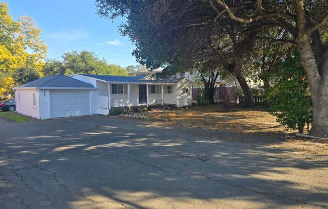 Single Story Home in El Sobrante... Available Now !!