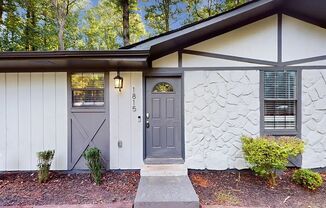 Hidden Gem in Lithonia!!