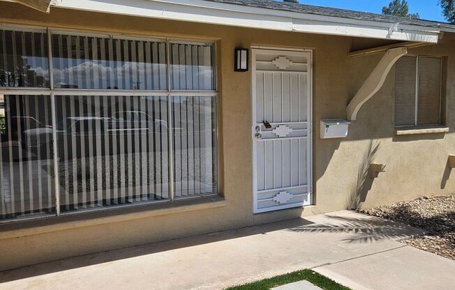 Scottsdale - 5 bedroom, 3 bath - Remodeled - No HOA