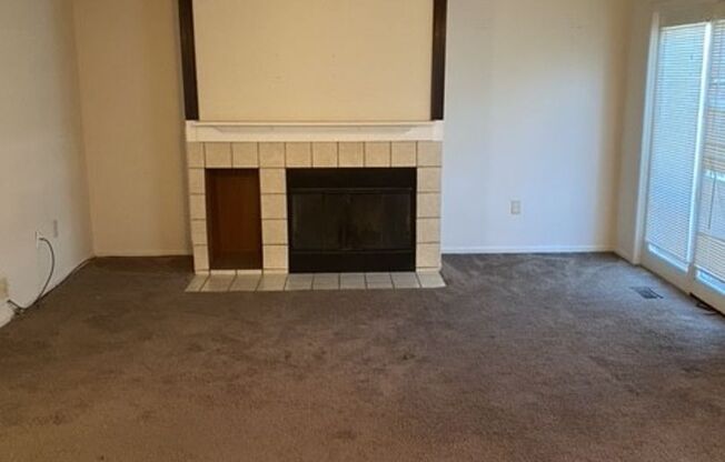 3 beds, 1.5 baths, $1,600